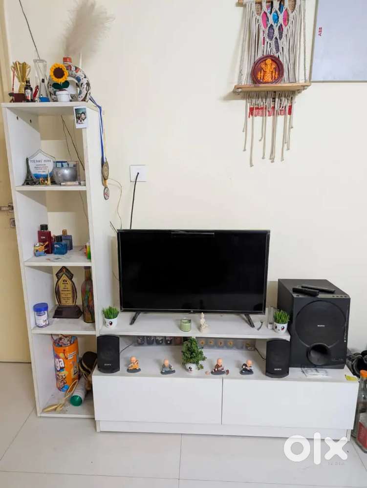 Tv unit cabinet
