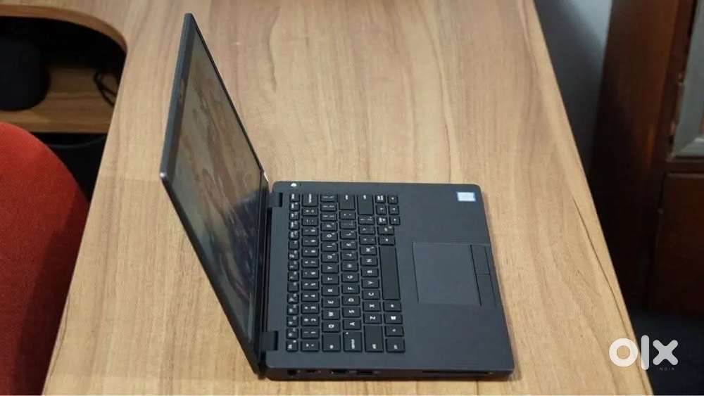 Dell_latitude i5+8th generation 8+256ssd with 3month warranty