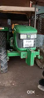 John Deere 5038
