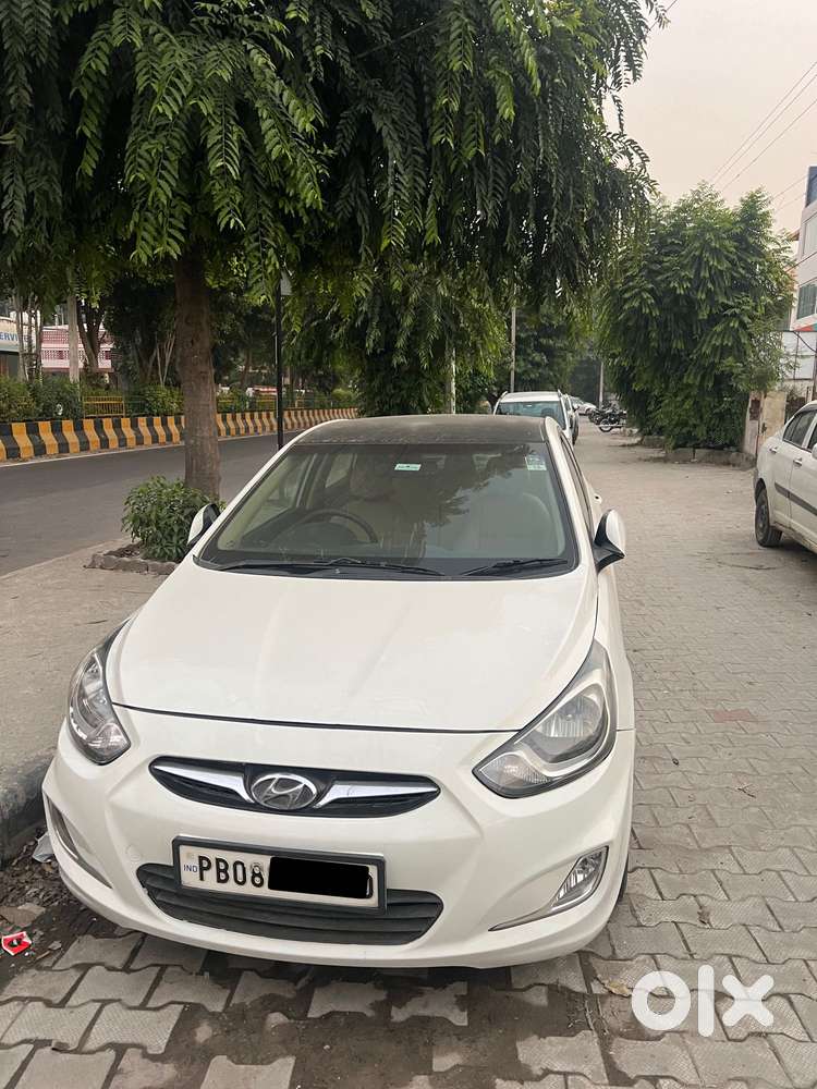 Hyundai Verna 1.6 SX CRDi, 2011, Diesel