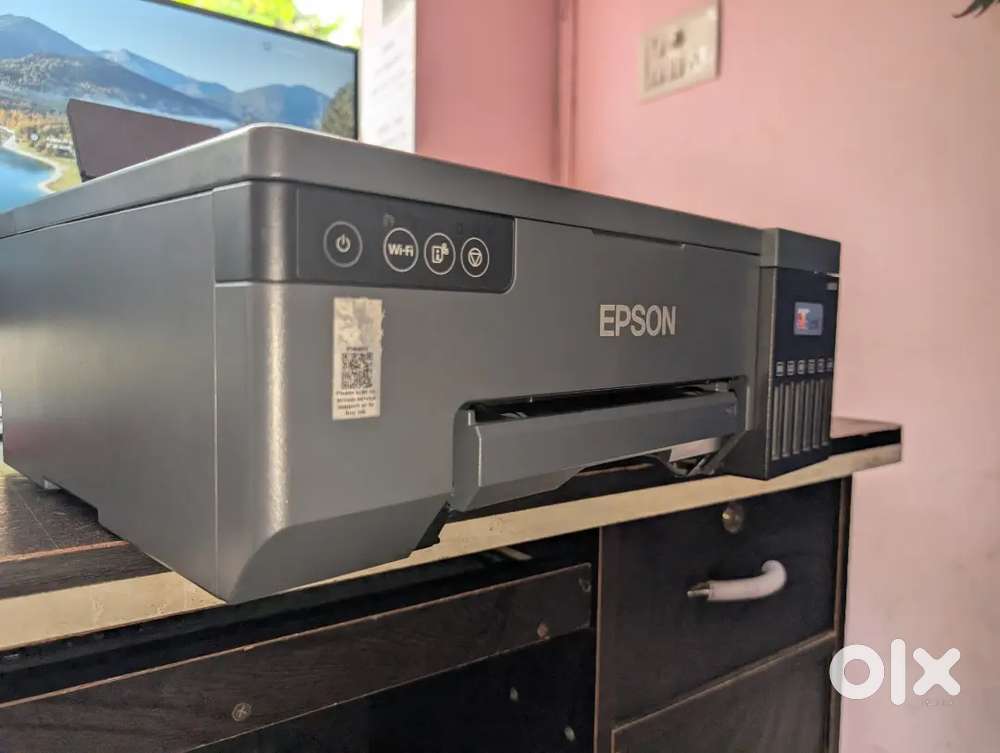 Epson L8050 Printer is available for sale on Urgent basis