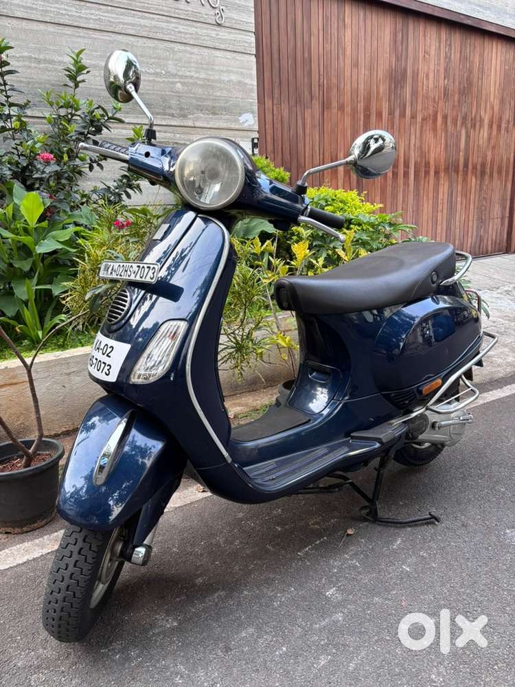 The Brand New Vespa Lx125 , 2012 Model , Used just as 14,000kms only .