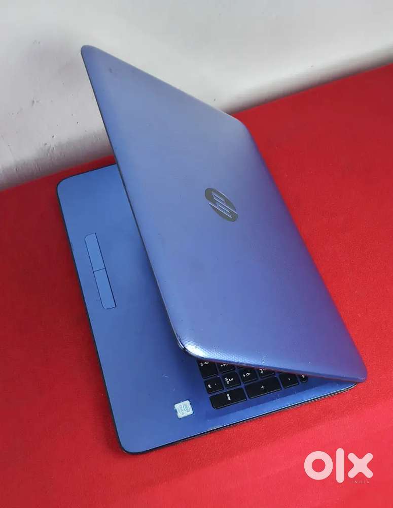 HP Core i5 (6th Gen.) With 2GB AMD Graphics Laptop