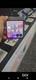 Motorola Razr just brought in USA 10 days old.
