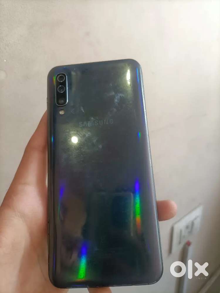 Samsung A50 all working condition only display change..