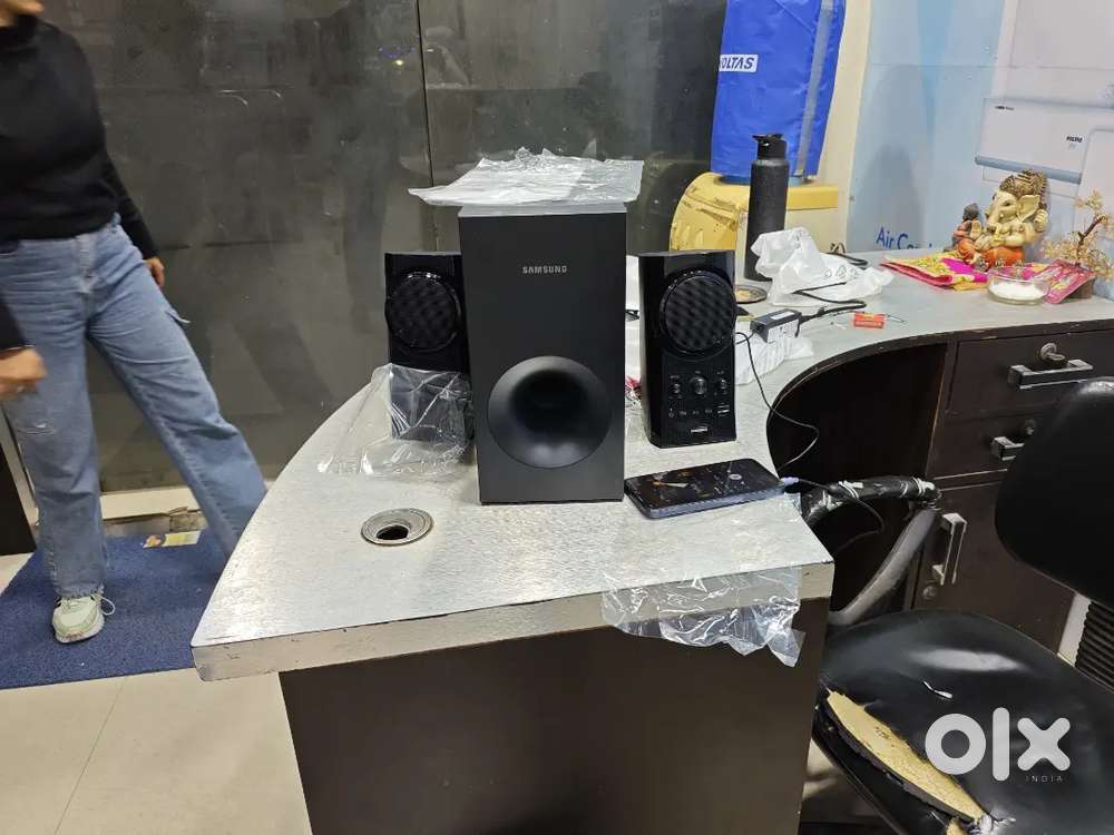 Samsung to in one speaker