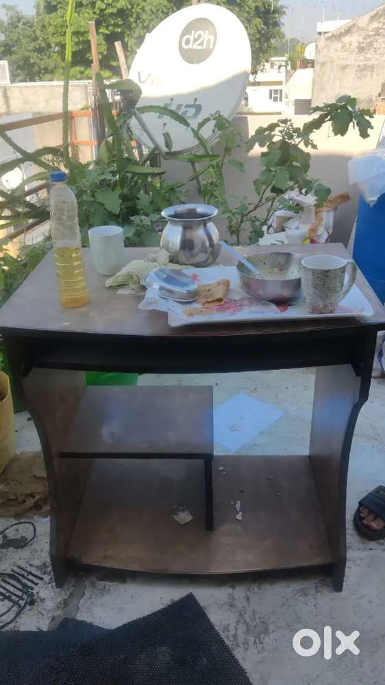 Study table/Computer table