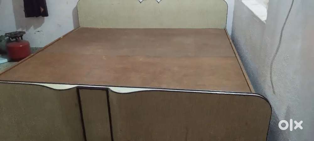 Double bed