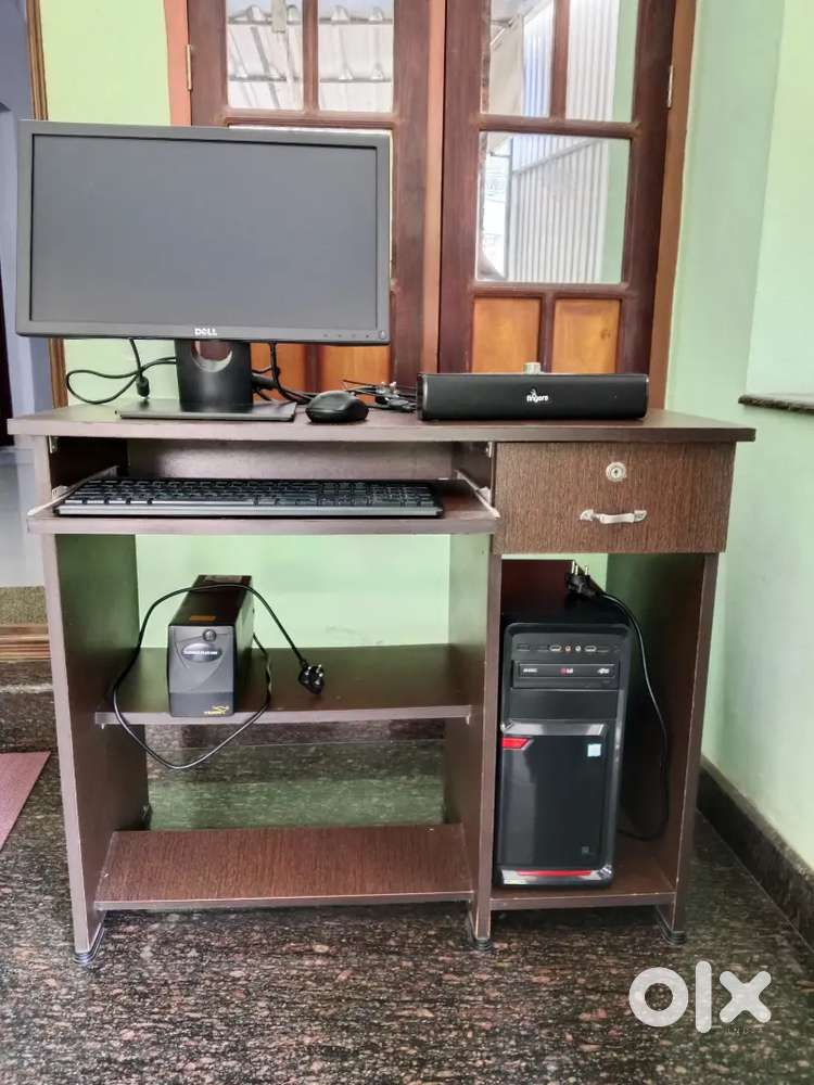 Desktop computer with table