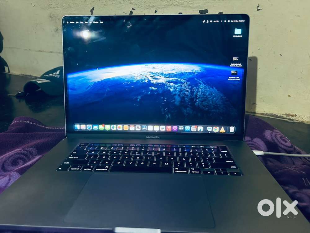 MacBook pro 16 inch 2019