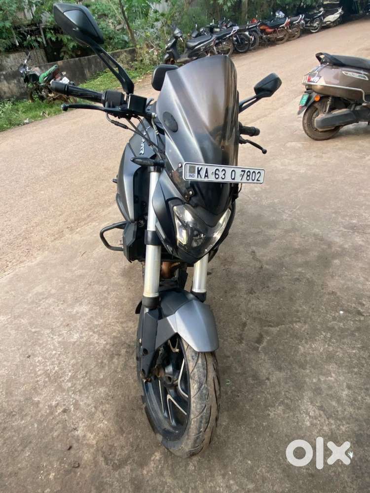 Dominar 400 with FREE accessories and new tyres