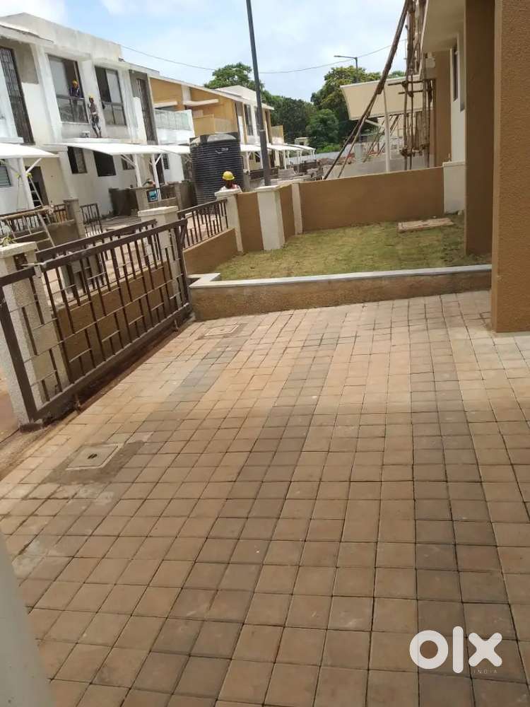 2bhk villa for sale in kadamba bypass road  in gated complex