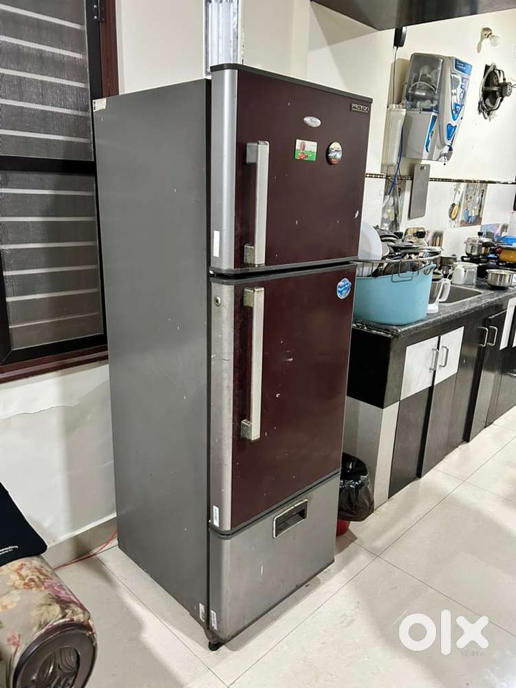 3 door whirlpool fridge in full working condition