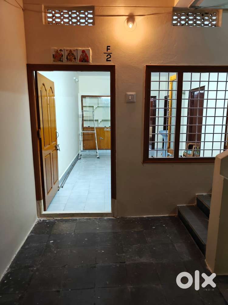 prime location flat