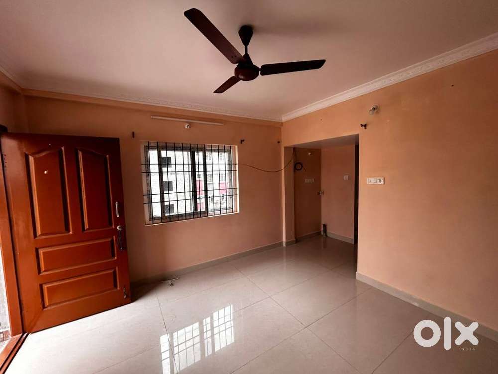 BTM 1st stage 2bhk for lease