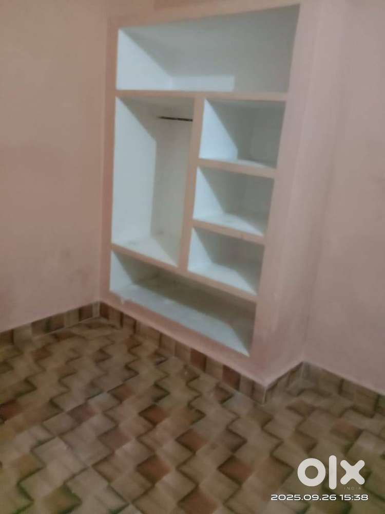 3 BHK FLAT AVAILABLE