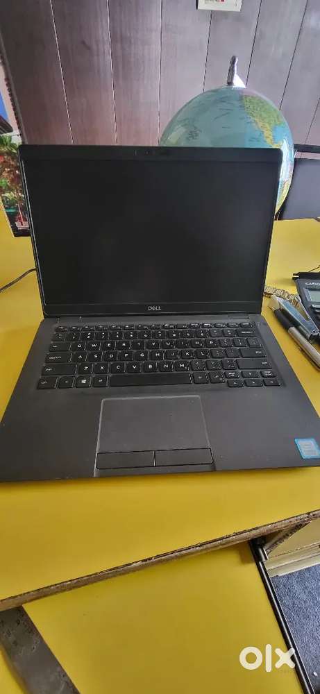 DELL i 7 super condition 8 gb ram 8 th gen