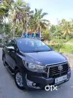 Toyota Innova Crysta 2017