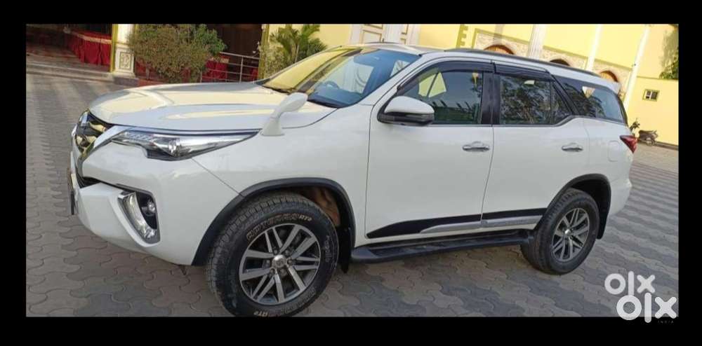 Toyota Fortuner 3.0 4x2 Automatic, 2018, Diesel