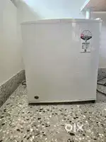Mini Fridge | Best for Ice creams and Drinks in Room