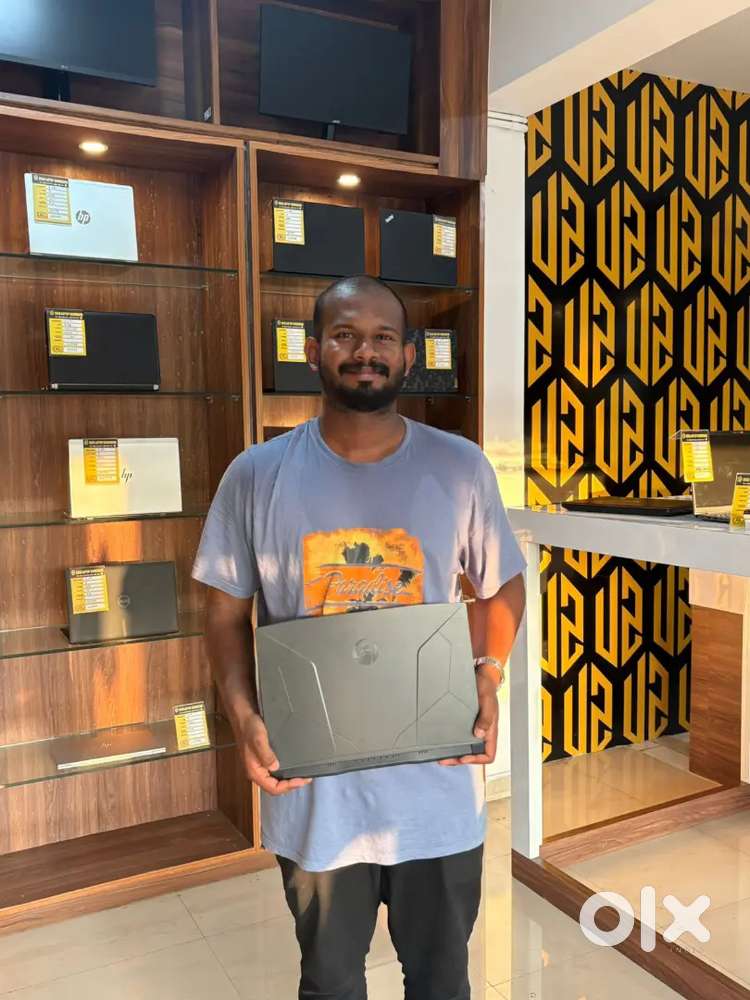 7999 മുതൽ LAPTOP പിന്നെ എങ്ങനെ വാങ്ങാതിരിക്കും