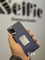 Samsung S20FE 8GB 128GB blue in color just Lite used only black in
