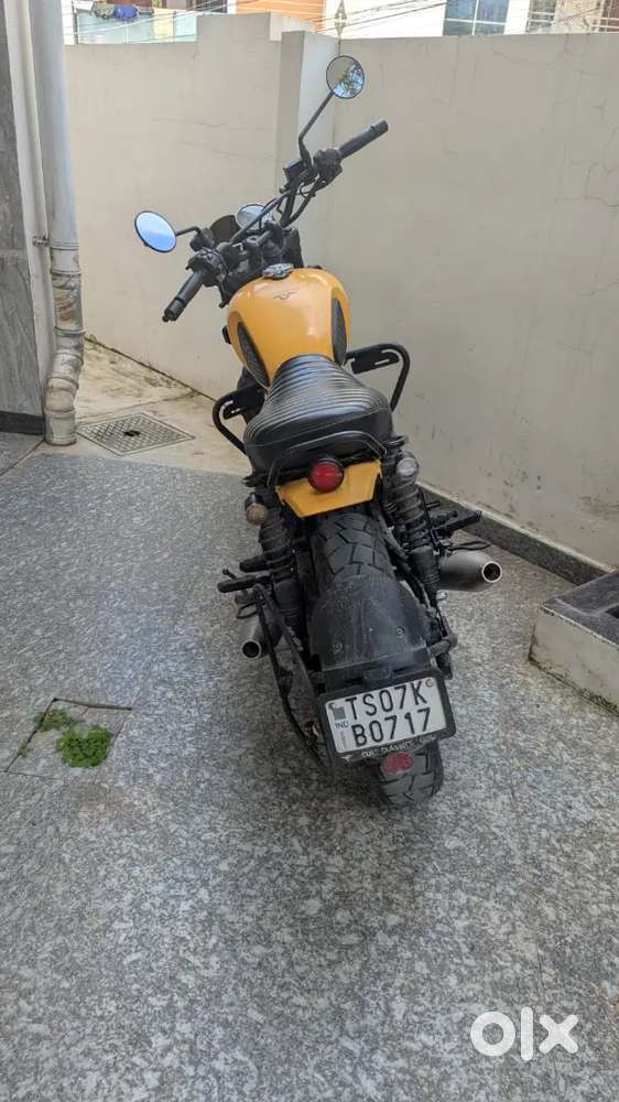 Selling my 2 year old Yezdi Scrambler