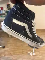 Pair of 2 shoes