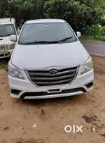 Toyota Innova 2009-2011 2.5 E 8 STR, 2016, Diesel