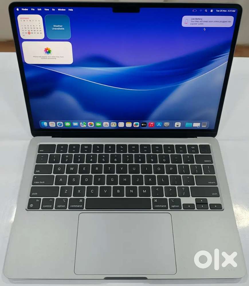 APPLE MACBOOK AIR M2 CHIP (A2681) 6 MONTH OLD ONLY