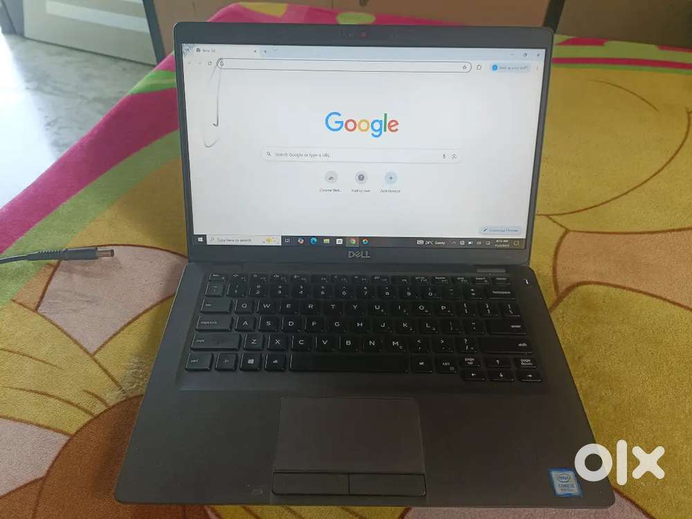 Dell i5  8 gen.  8/256 laptop touch screen