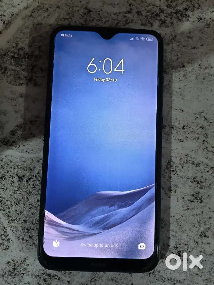Redmi 8 (32 GB and 4 GB RAM)