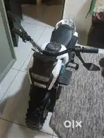 Kids bike, urgent sale,vela te pela,some negotiable.