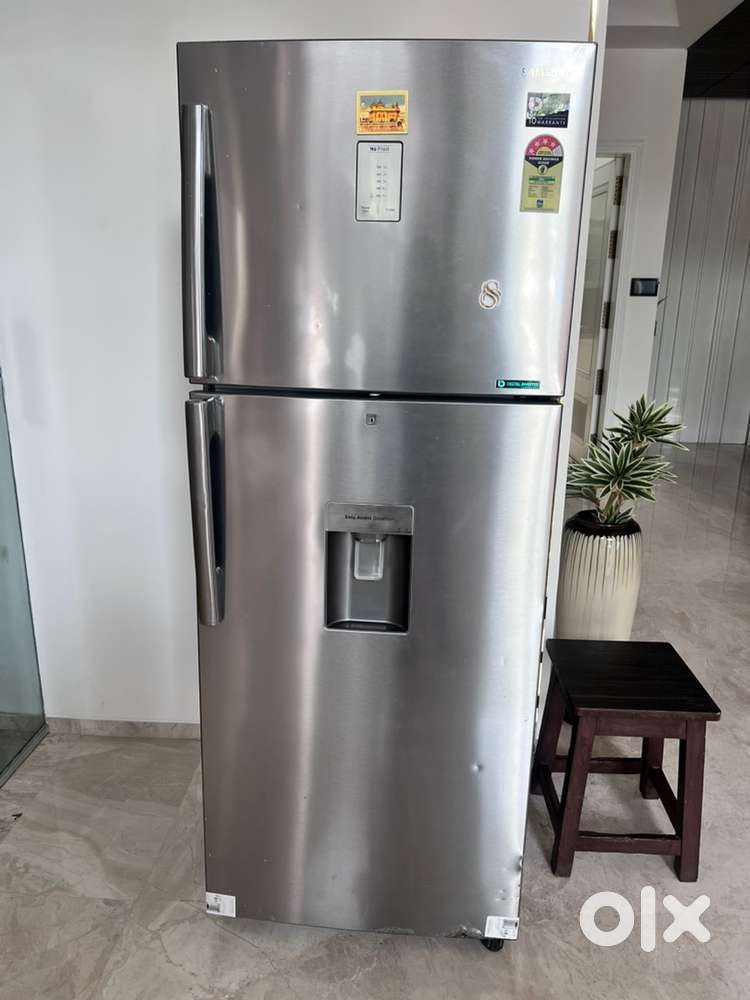 SAMSUNG 480L FRIDGE. LIKE BRAND NEW