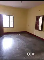2 bhk flat for family and girls
