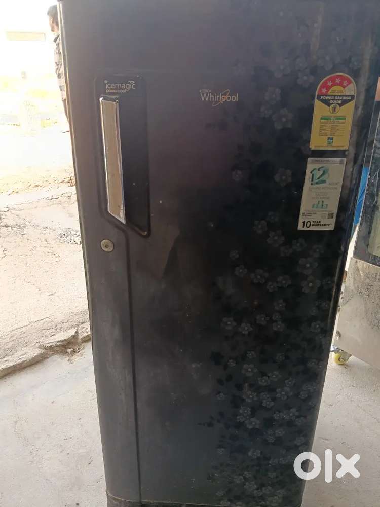 Single door fridge