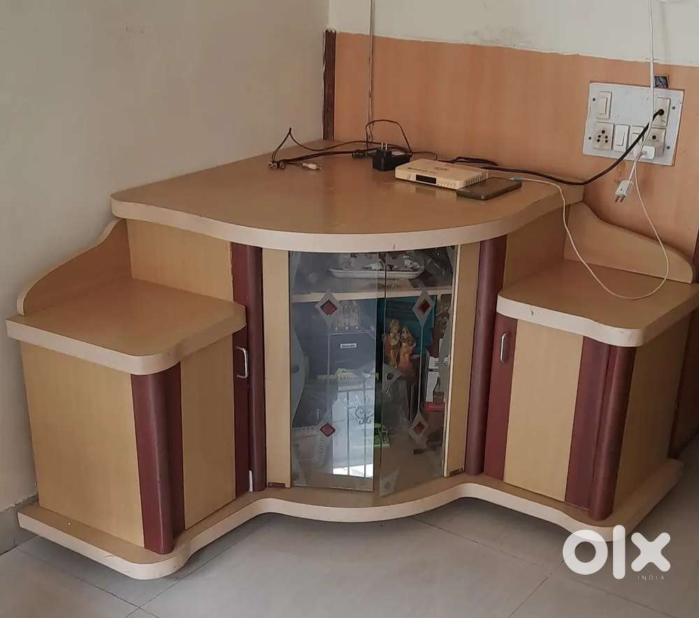 Tv corner height 2.5 feet