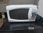 Microwave oven LG make in good condition for sale l