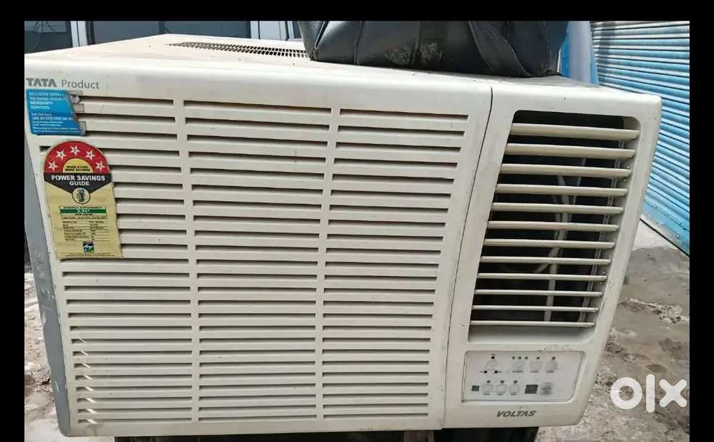 Ac on rent  ( Ac kiraye par lgaye jate hai )