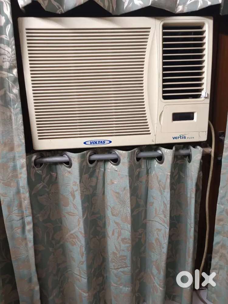 3 airconditioners in excellent condition