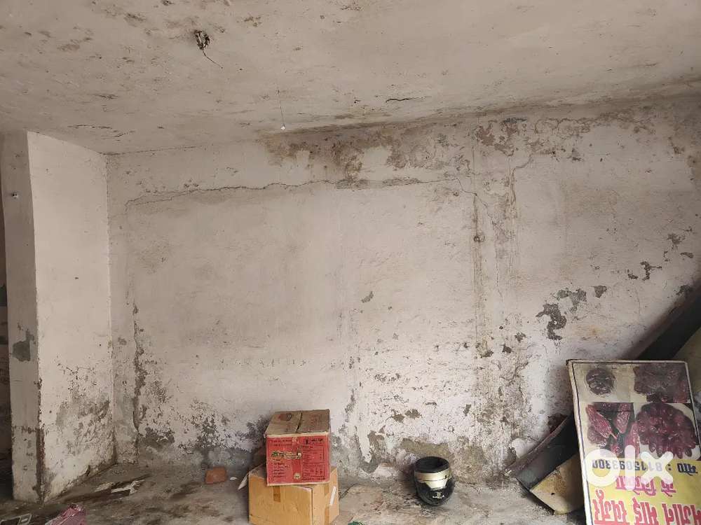 Shop for rent 60k advance 13k rent per month front of zeeshan wedding