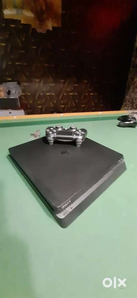 Ps4 Slim 1TB for sale