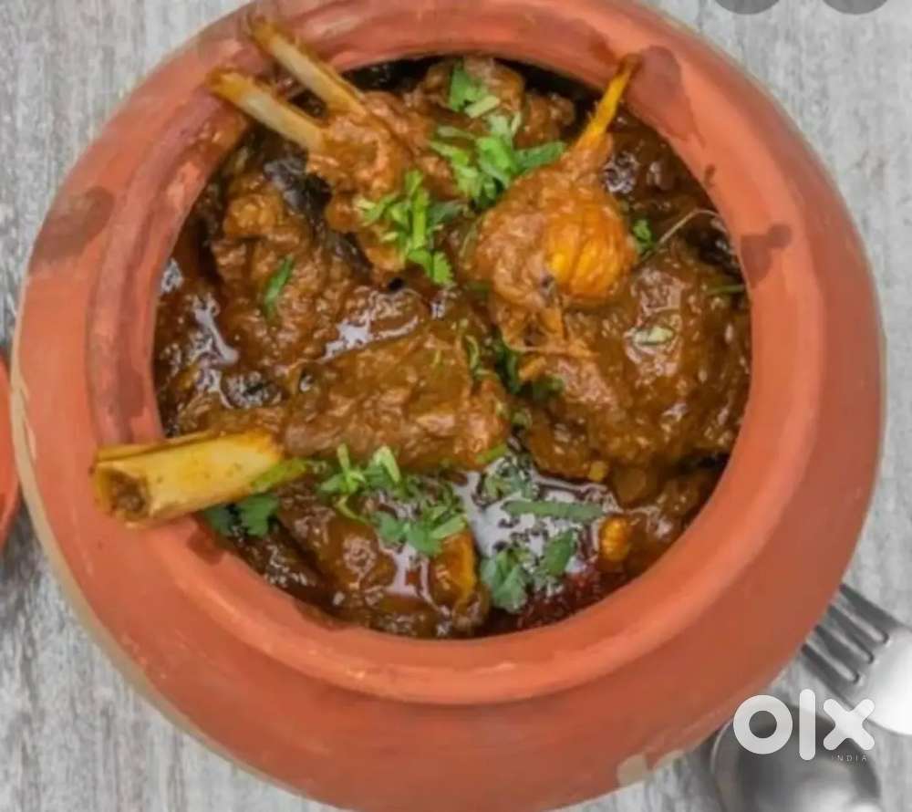 हमे चैनिज और नॉन वेज का कारीगर कि अर्जेंट जरूरत है