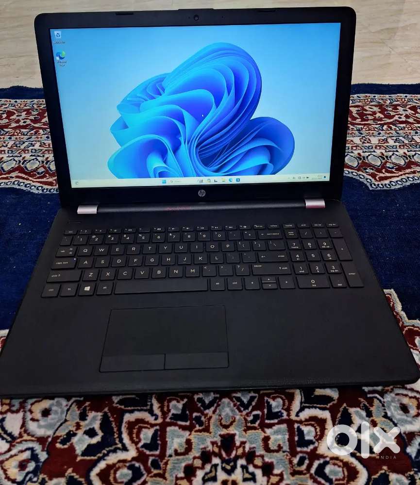 Laptop for sale i5 processor 7thGeneration