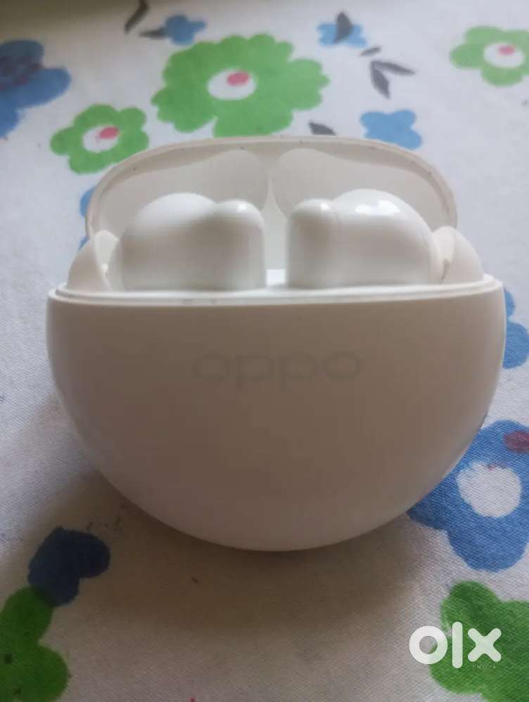 True Wireless Stereo(TWS) Earbuds(Oppo Enco Air 2i)