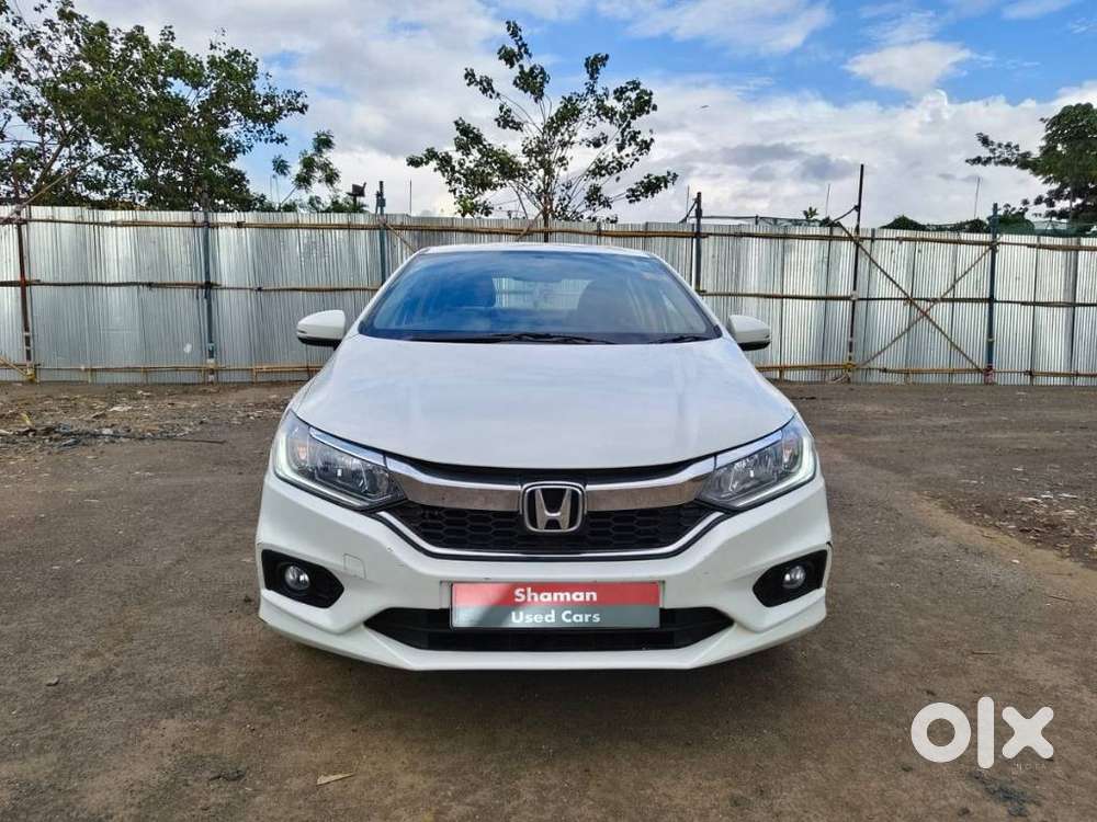 Honda Brio V Automatic, 2017, Petrol