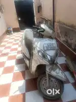 आगे का पंखा सड़ा हुवा हे
