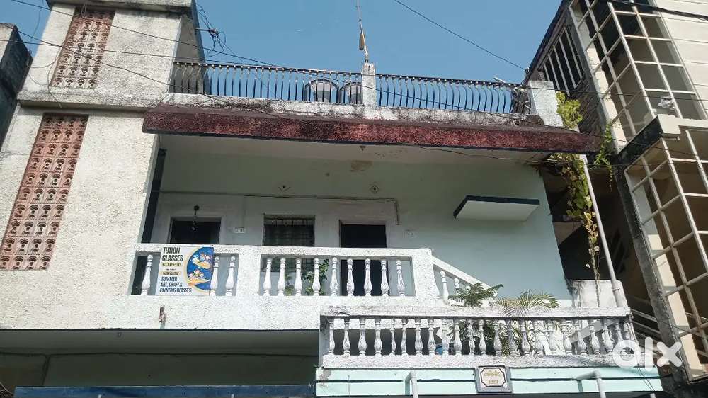 Selling 1st floor and terrace 'DM' for Price