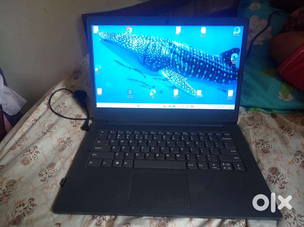 Lenovo laptop (window 11pro,Amd Radeon graphics card,Amd processor)