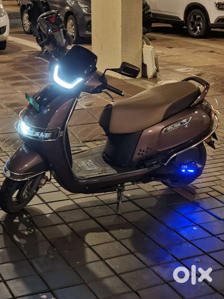 Almost New, 1.5 Years Old, Excellent Condition, 105 kms Range